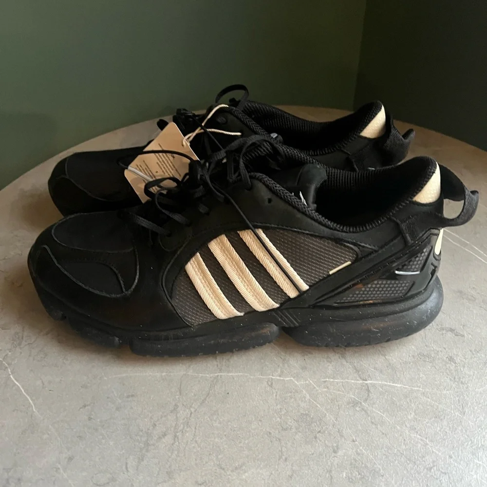 adidas Originals Type O-6 x OAMC Sneakers